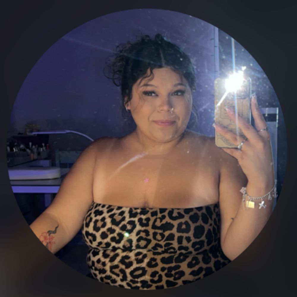 Jocelyn M. at Victoria's Nail Room in Seguin, TX