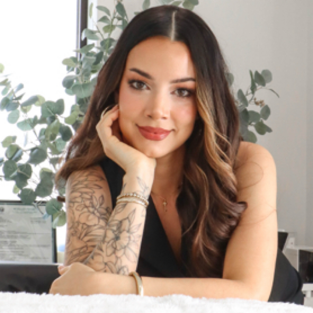 Sofia Fivella at Adorn Lashes + Sugaring in Bremerton, WA