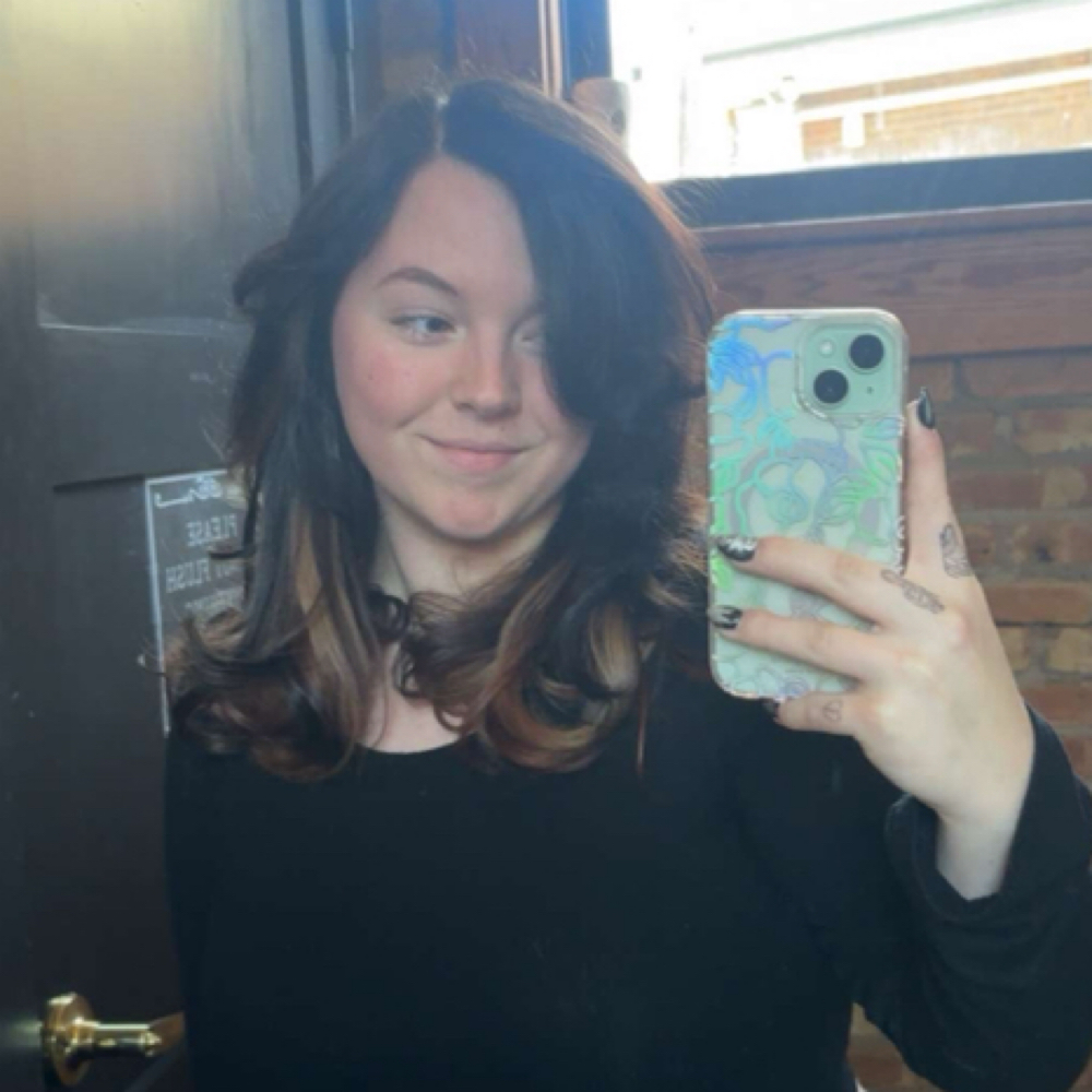 Lexus Tew at Divine Hair Skin and Nails in Effingham, IL