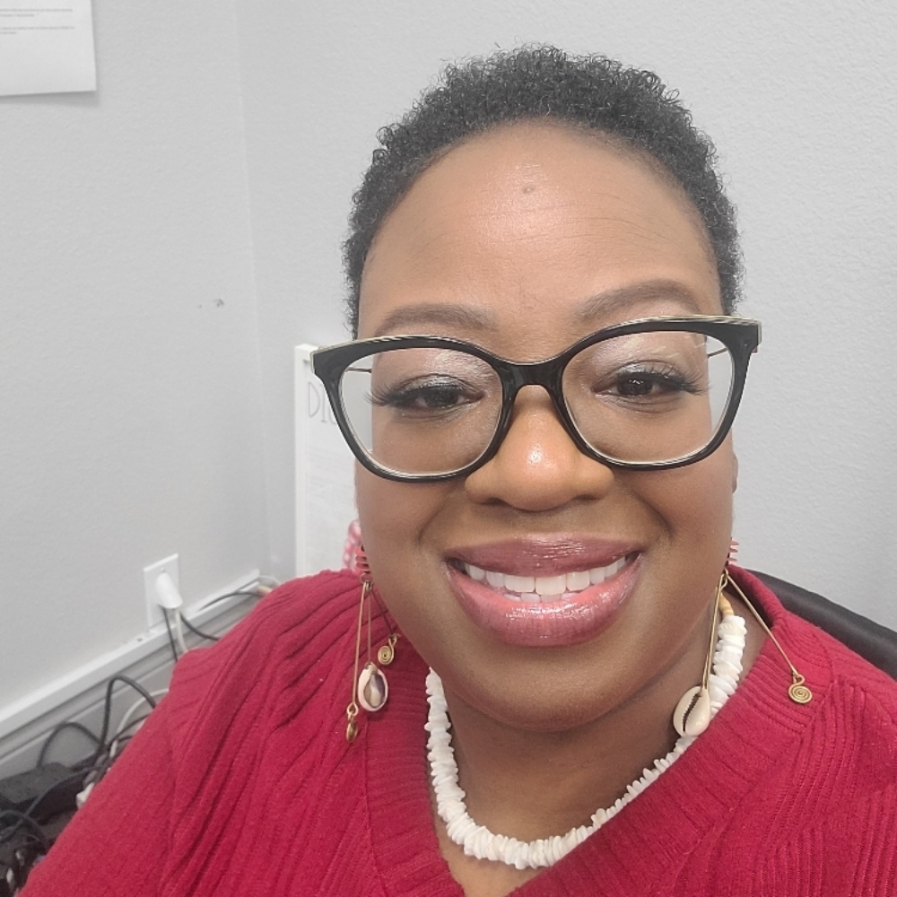 ZENDRA WHITT at The Queen's Love in Farmers Branch, TX