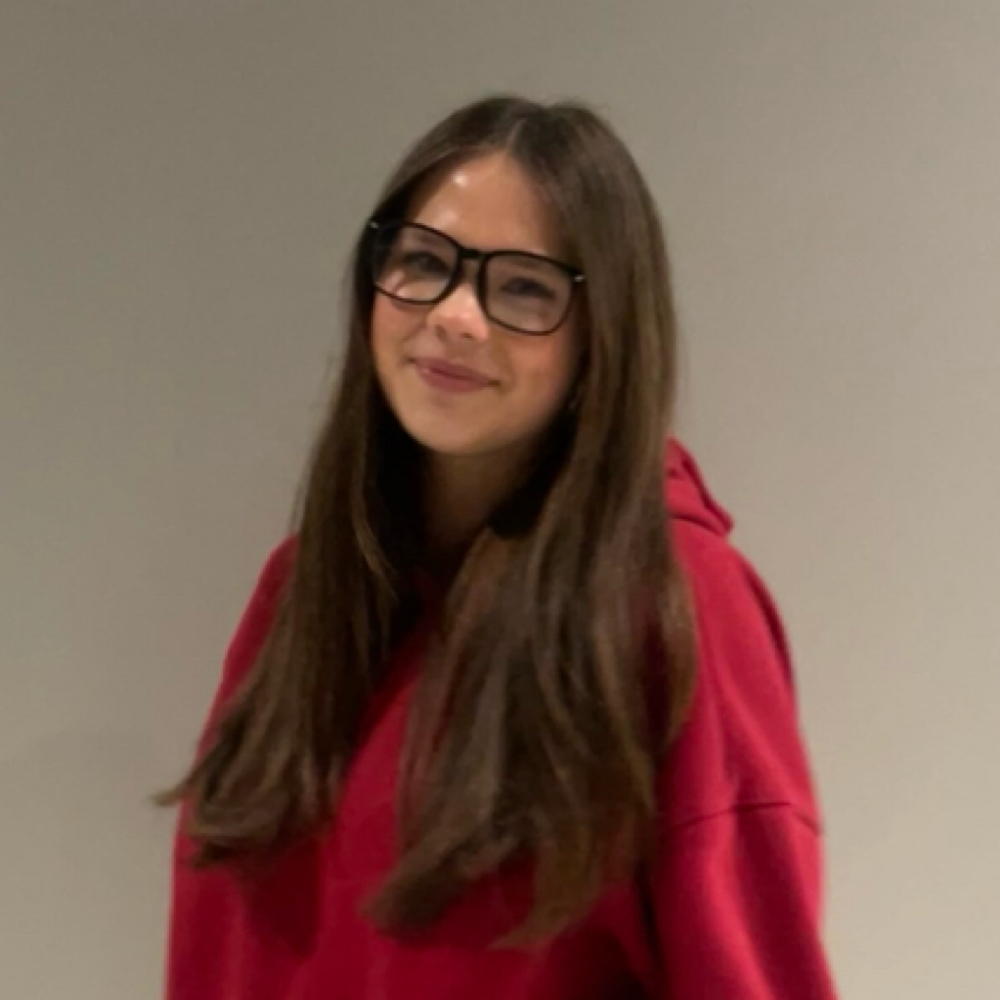 Kathryn Kennedy at Sasha Moon Salon LLC in Seattle, WA