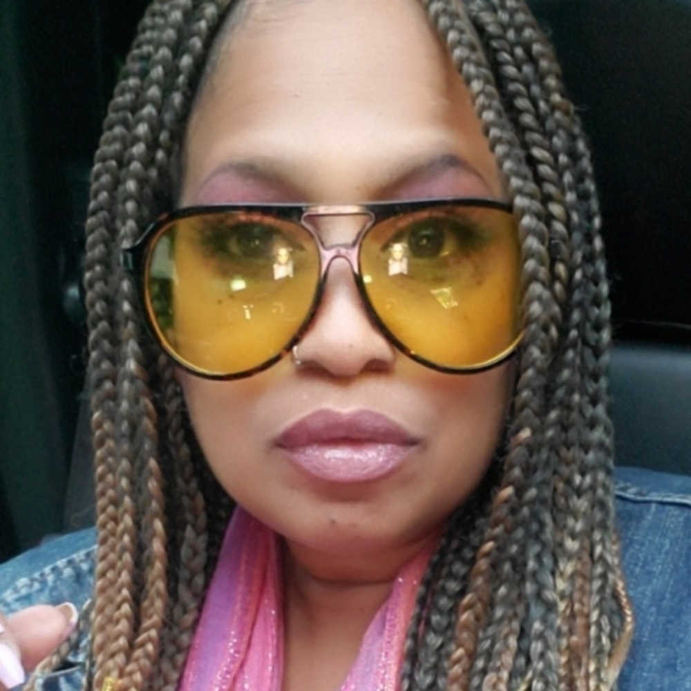Nikole Nail Artist