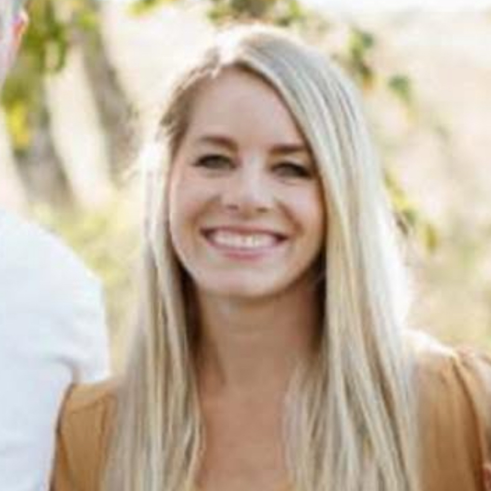 Lauren Wadsworth at Brilliance Salon & Day Spa in Gresham, OR