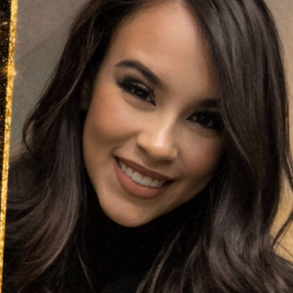 Alexa Raya at M's Beauty Lounge in Alamosa, CO