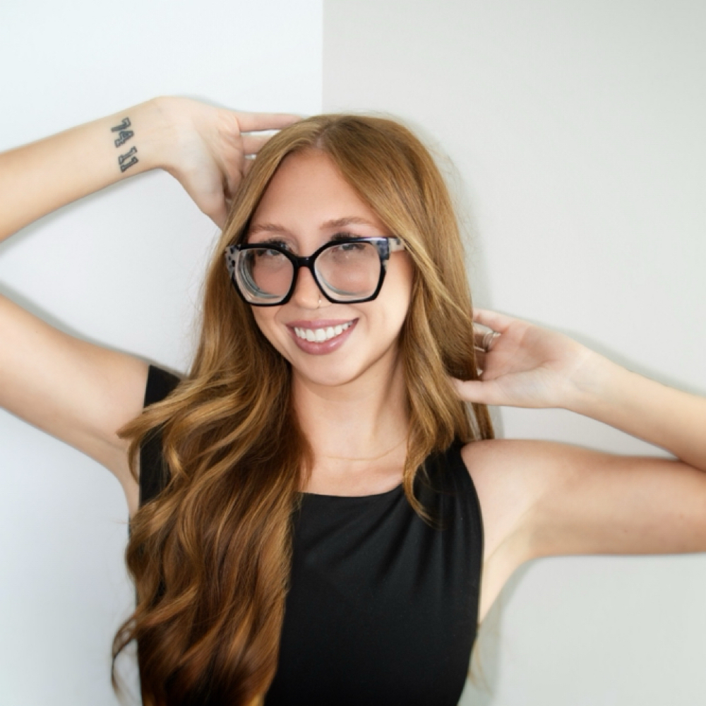 Madison Baker at Aleshia Davison Aesthetics in Columbia, IL