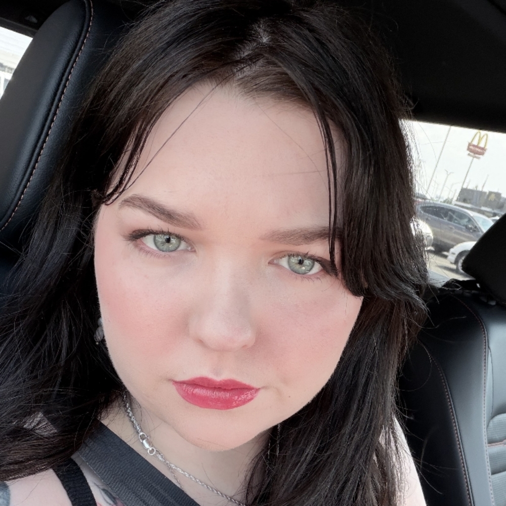 Brenna Brady at Everleaf Beauty in Lewiston, ID