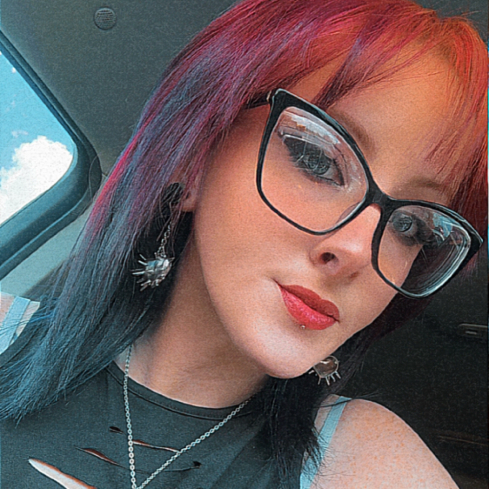 Apryl Delgado at Glitter & Grunge Studio in Mont Belvieu, TX