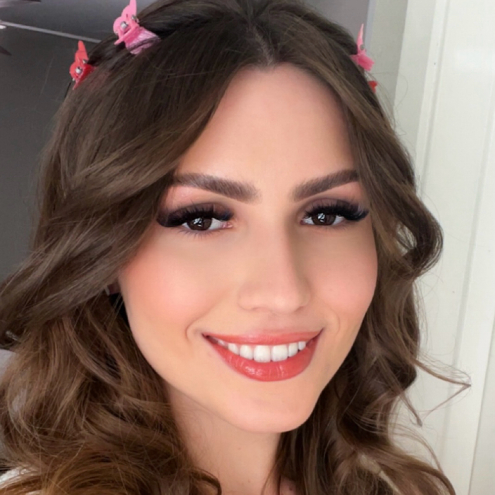 Evelyn Young at Hello Lashes in Laguna Beach, CA