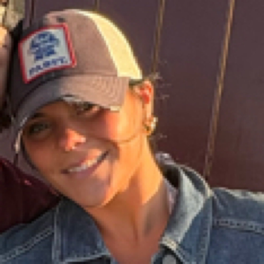 Aubree Fanning at Beach Bronze Tanning in Plymouth, MA