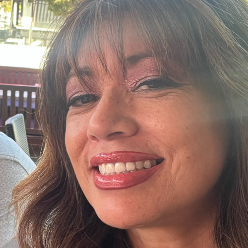 Angelie Ruiz at Luxe Salon Glendora in Glendora, CA