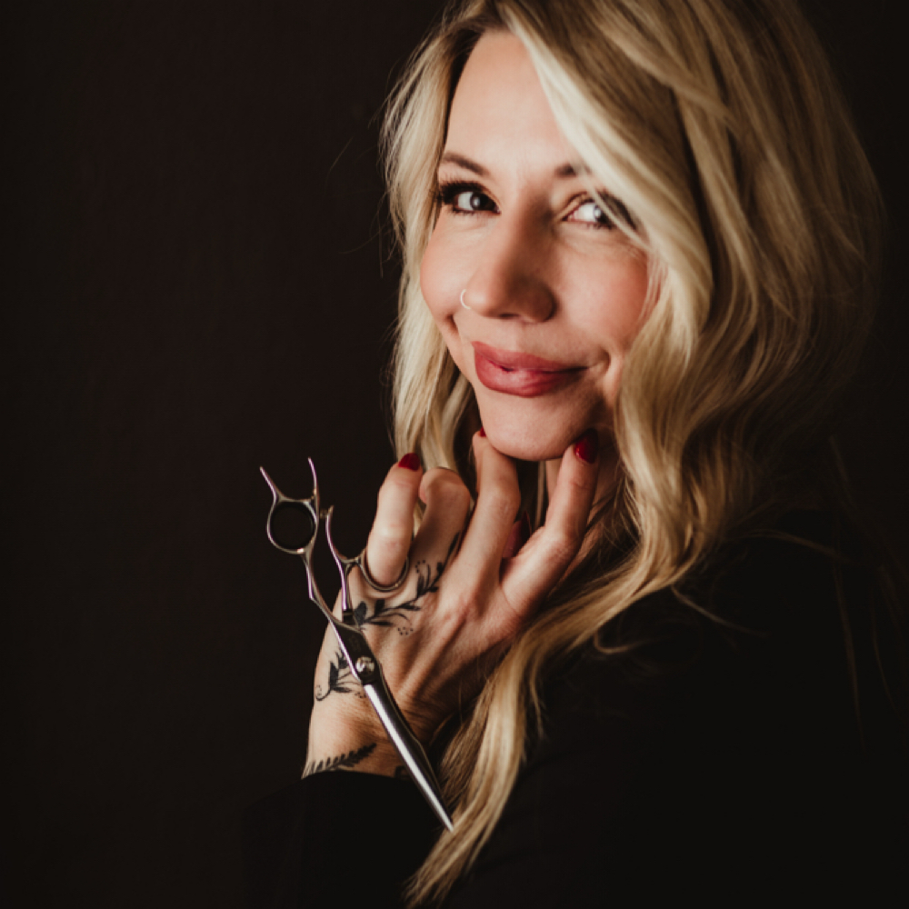 Lindsie Ingram at Bliss Beauty Bar in Ottumwa, IA