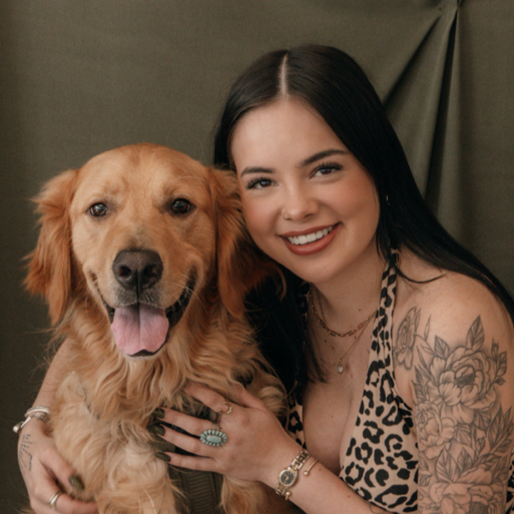 Amber Alvarez at Jade Nail Society in Bethany, OK