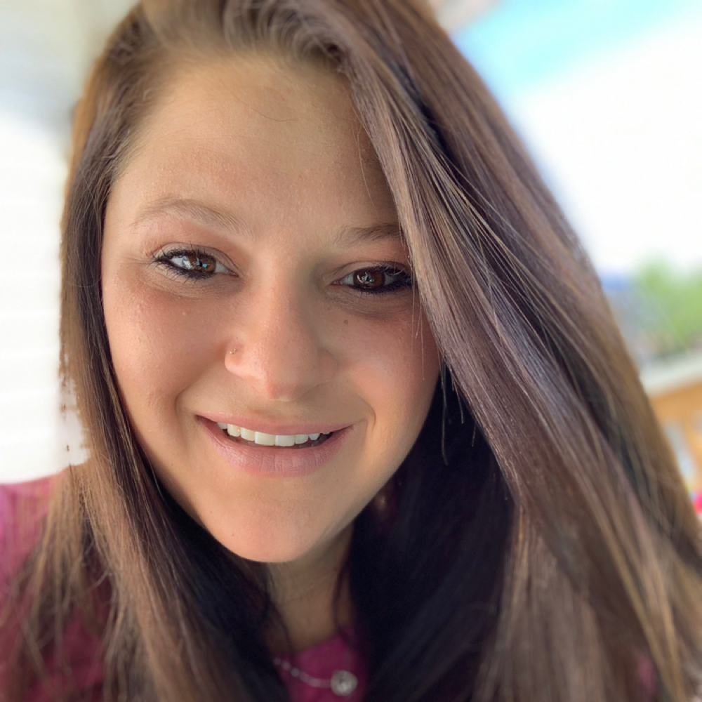 Adrianna Capasso at Bebe Salon & Spa in Trinity, FL