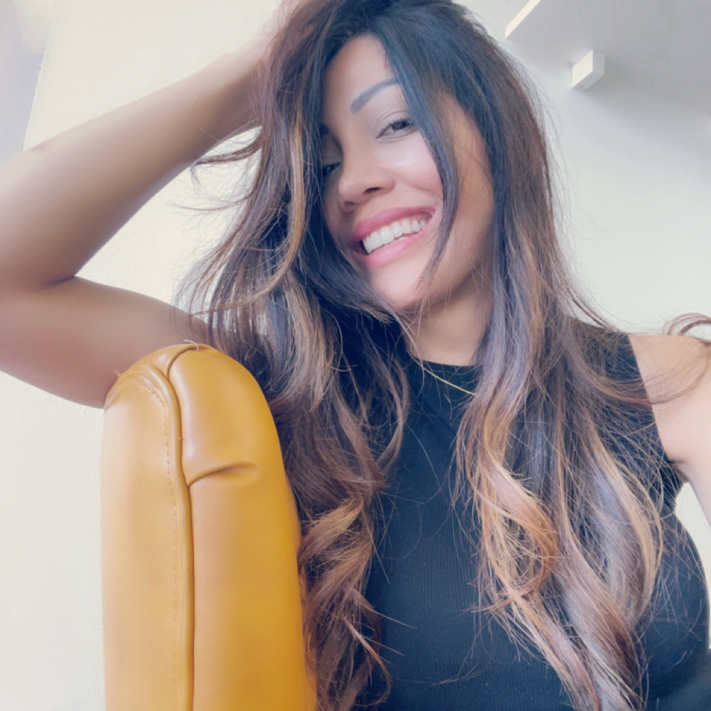 Simone Maryah at Simone Maryah Hair Studio in Hermosa Beach, CA