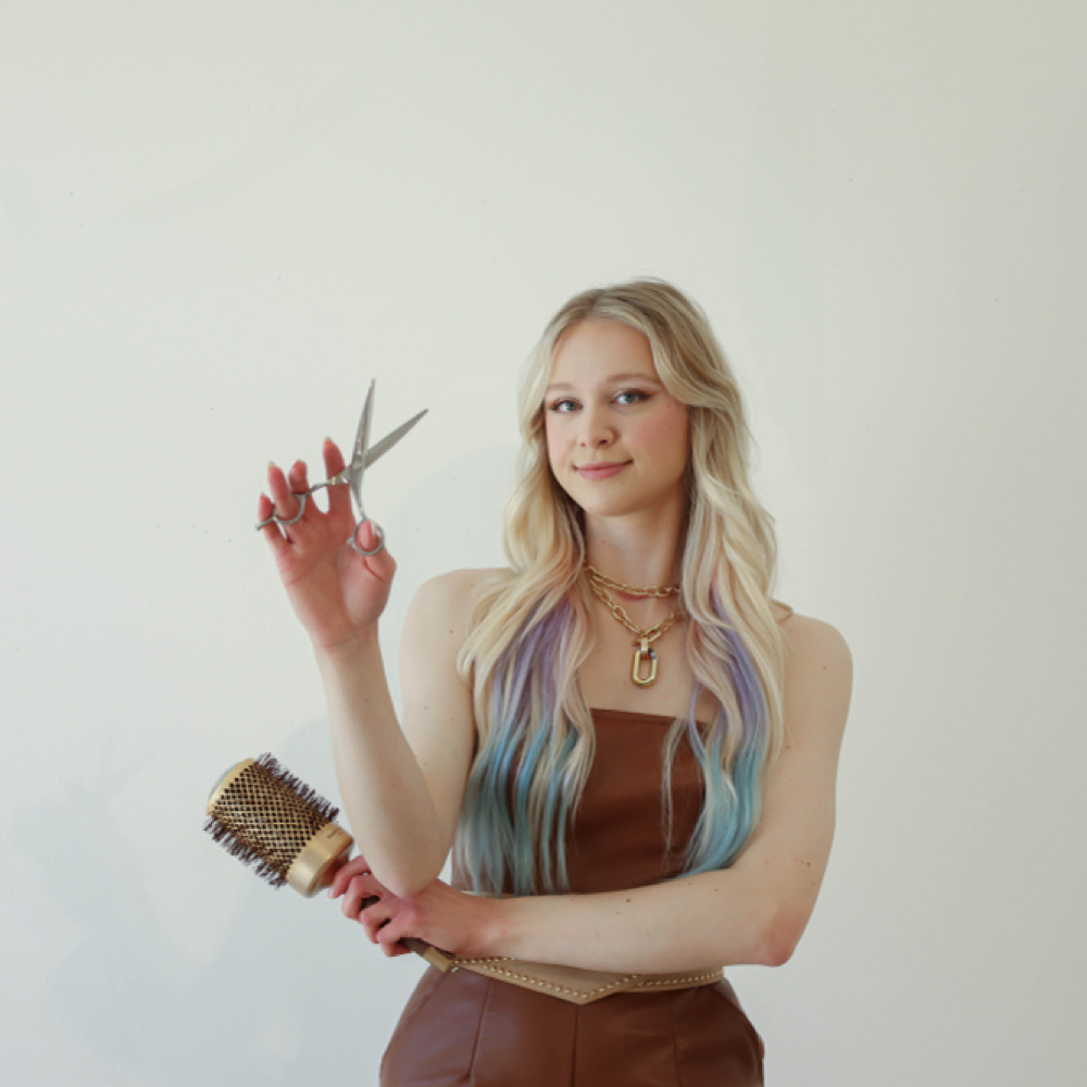 Hannah Warner at Unchained Salon in BURLESON, TX