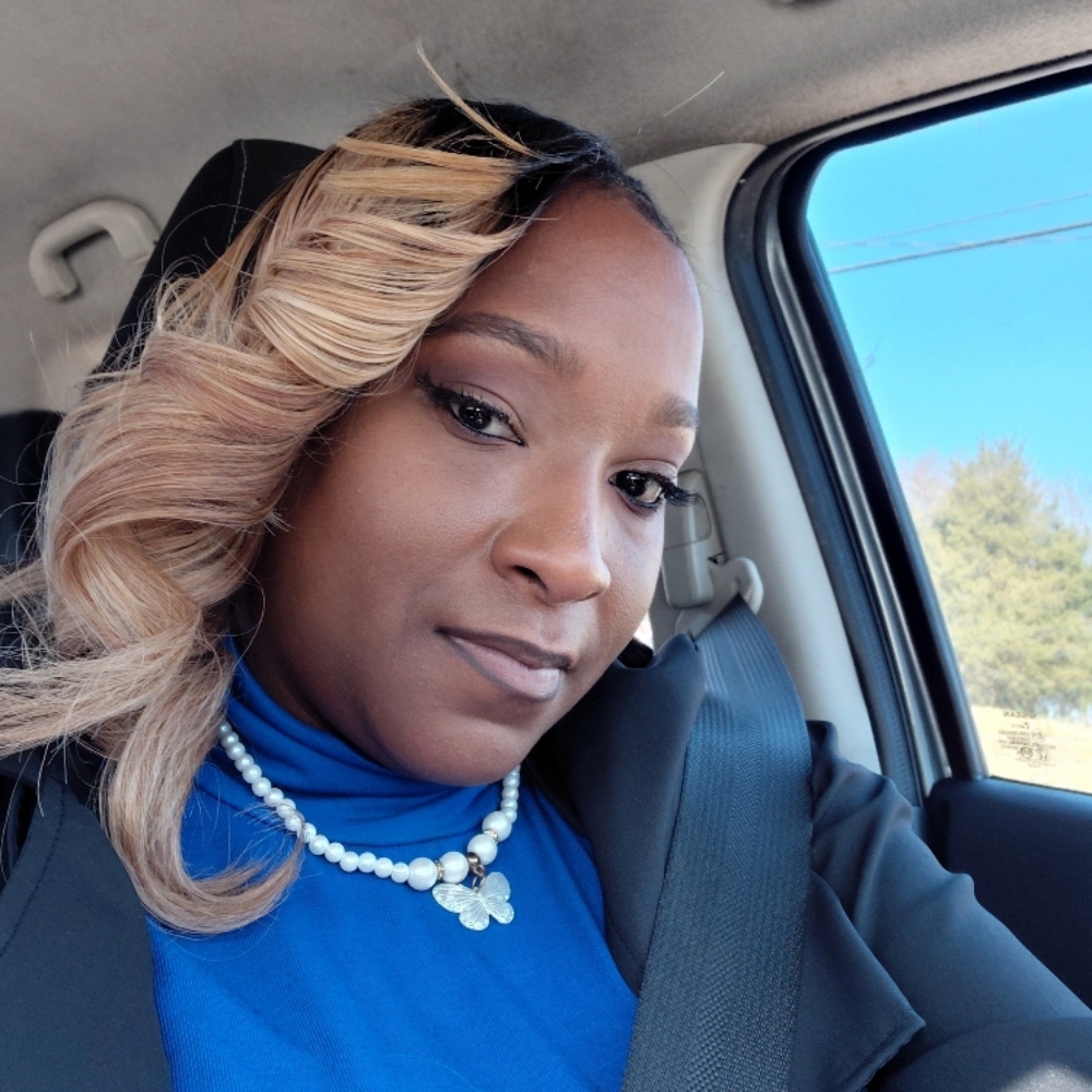 suzette brownlee at Her Luxe Braiding Bar in Southaven, MS