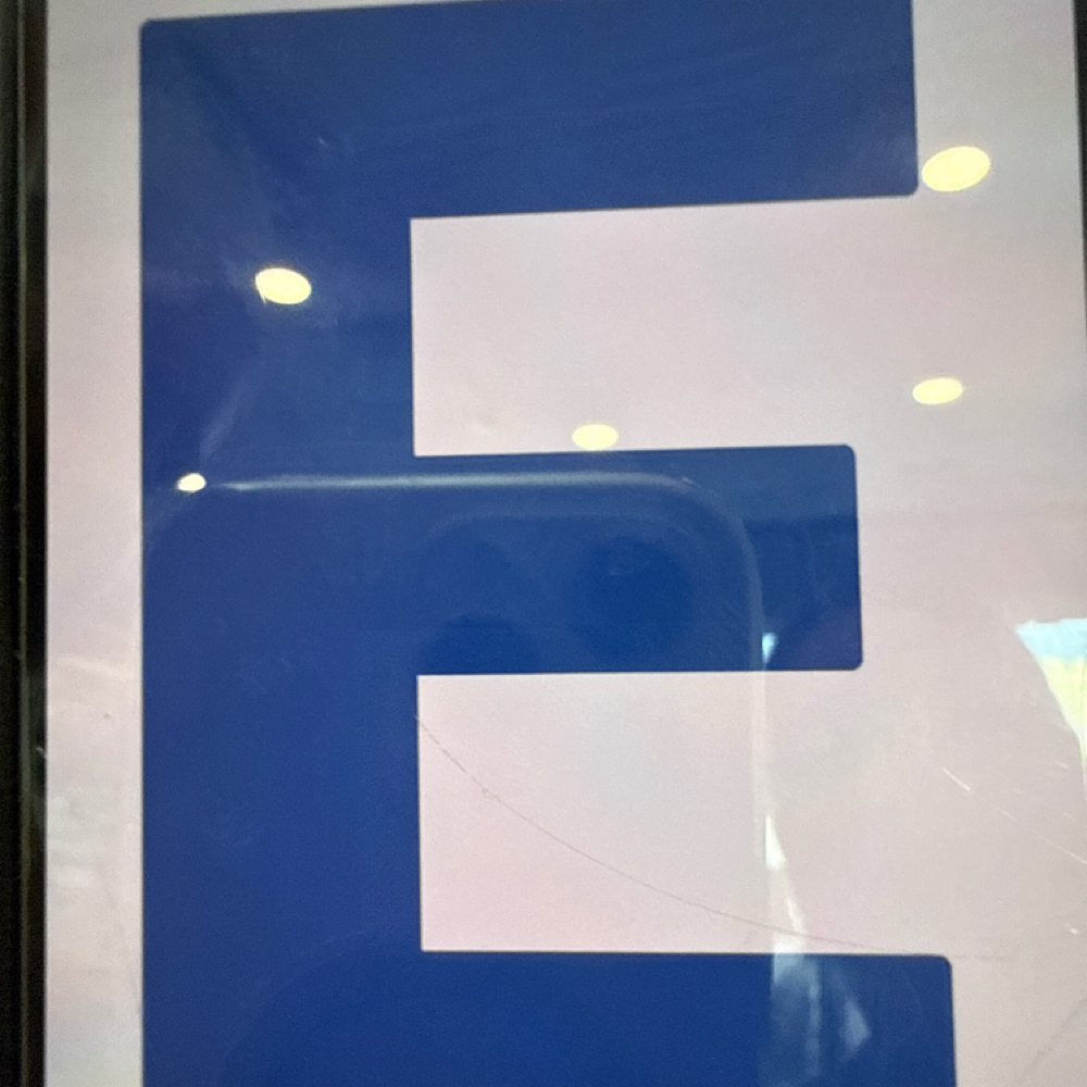 Eling Cheav at Bella Nail Spa in Aurora, IL