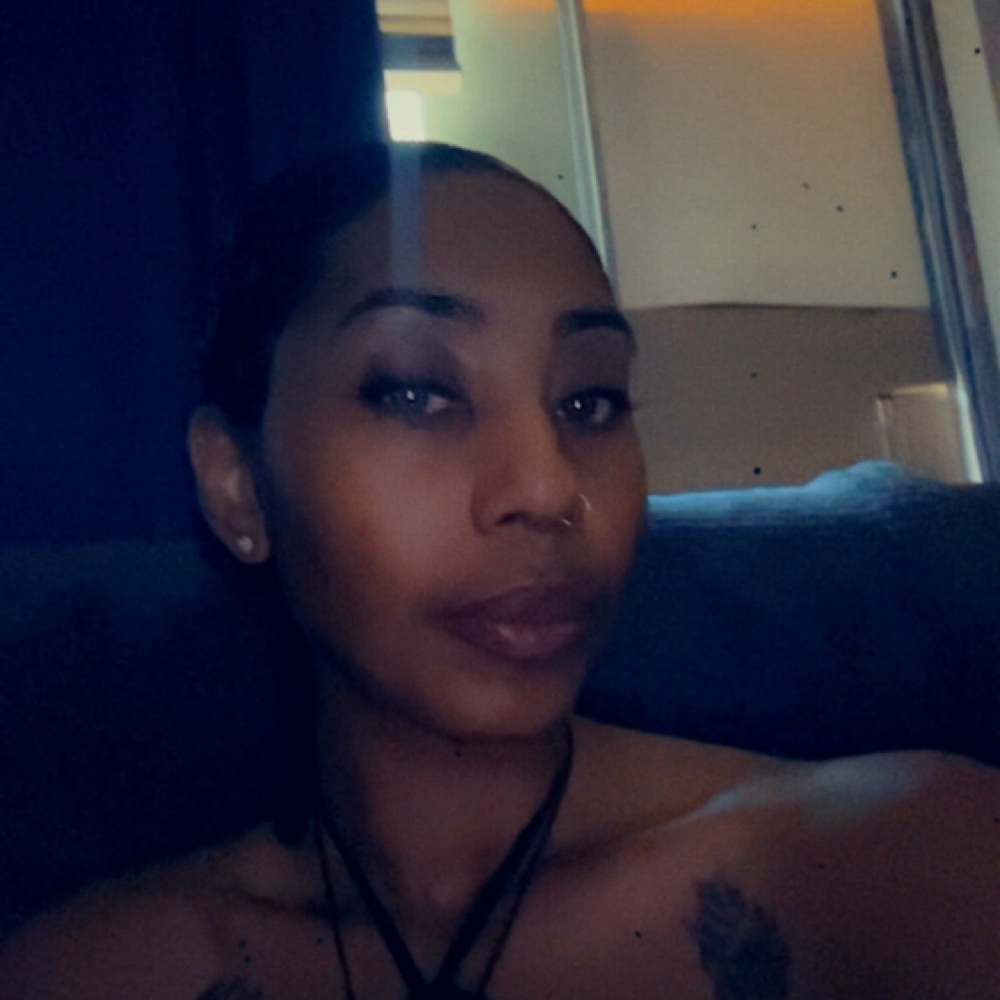 Jaz Hodge at Salon Sistaz in Portland, OR