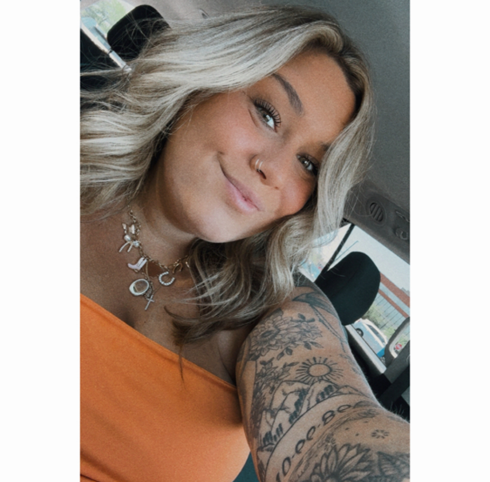 Mikaela Van Epps at That Bombshell Beauty Salon in Wethersfield, CT