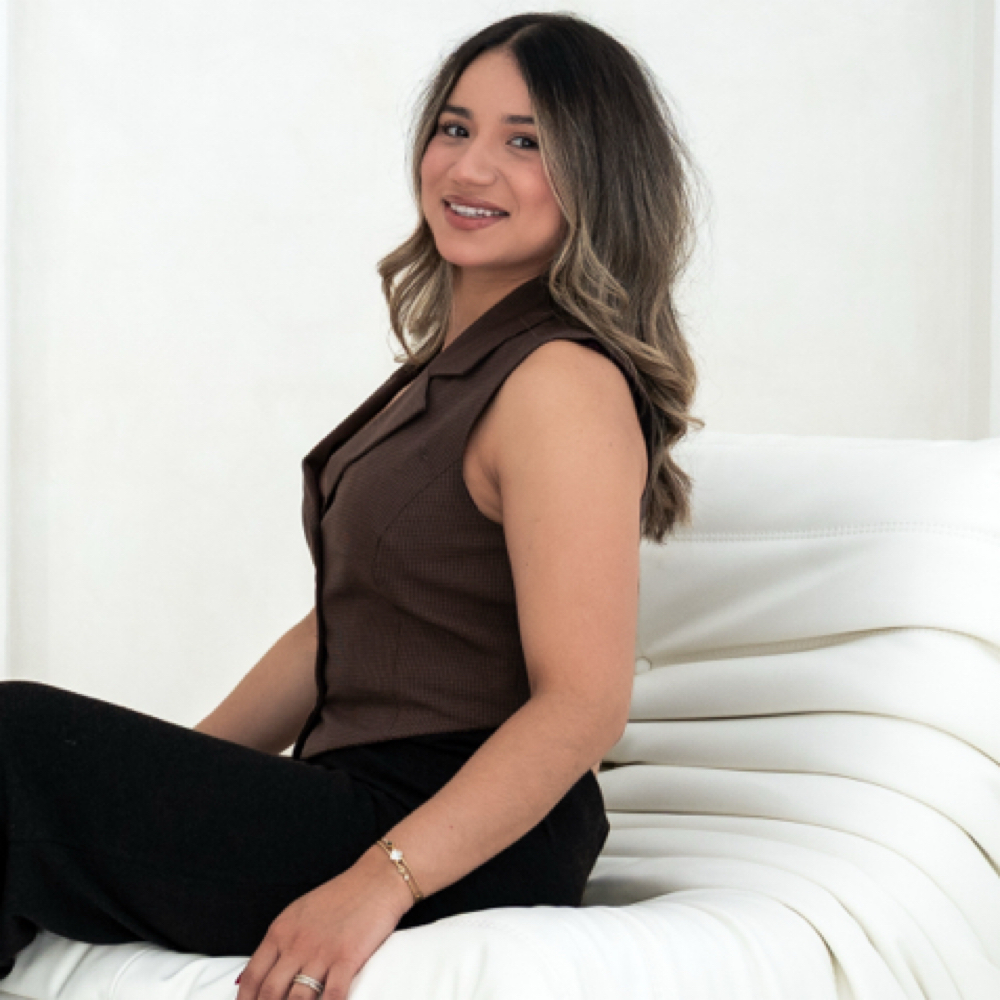 Jacqueline Flores