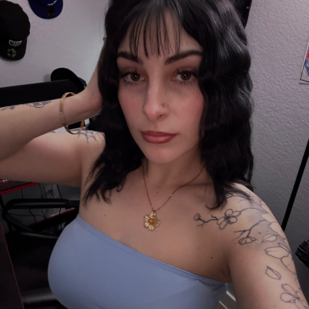 Harlee C