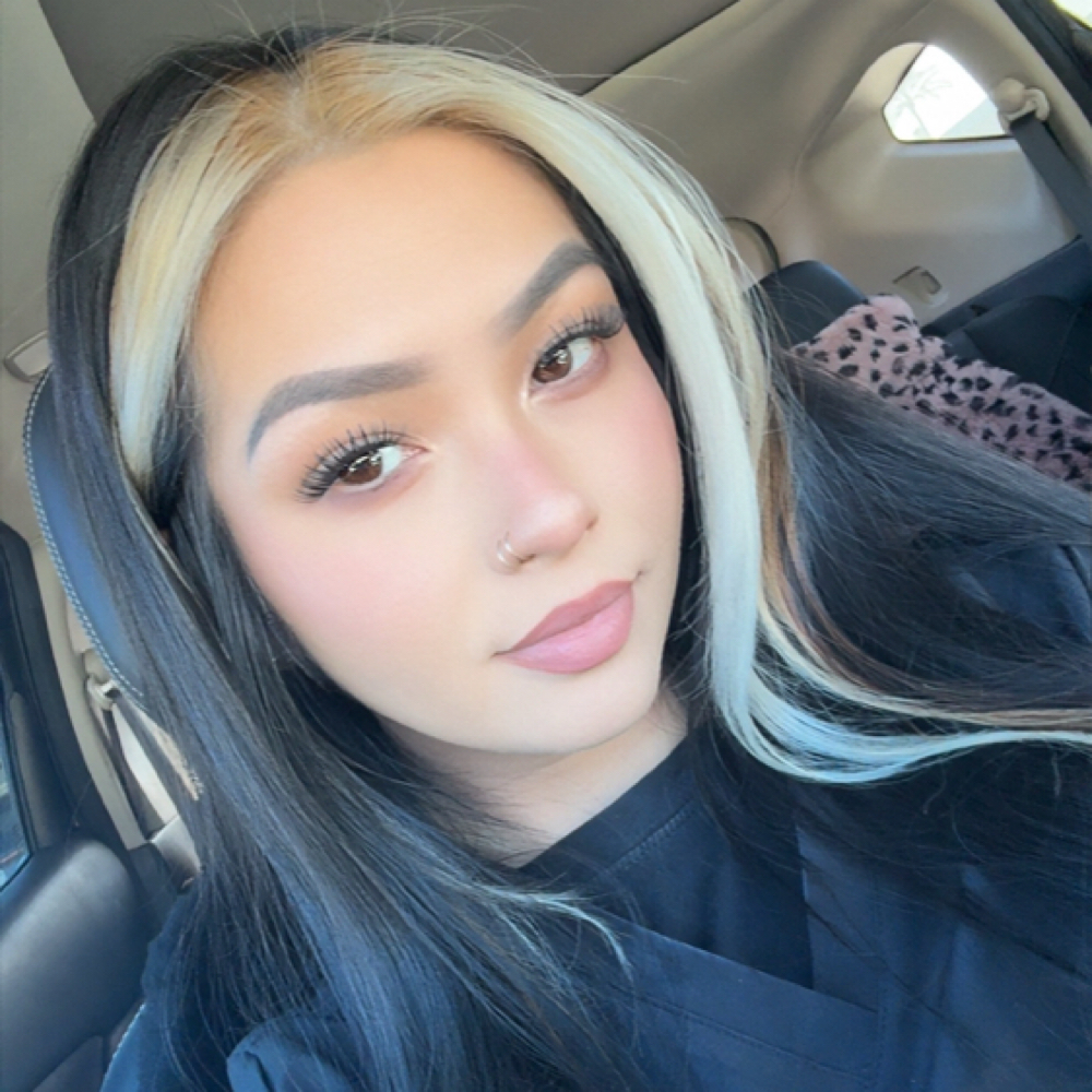 Lina Ung at Japaneseheadspaaz in Scottsdale, AZ