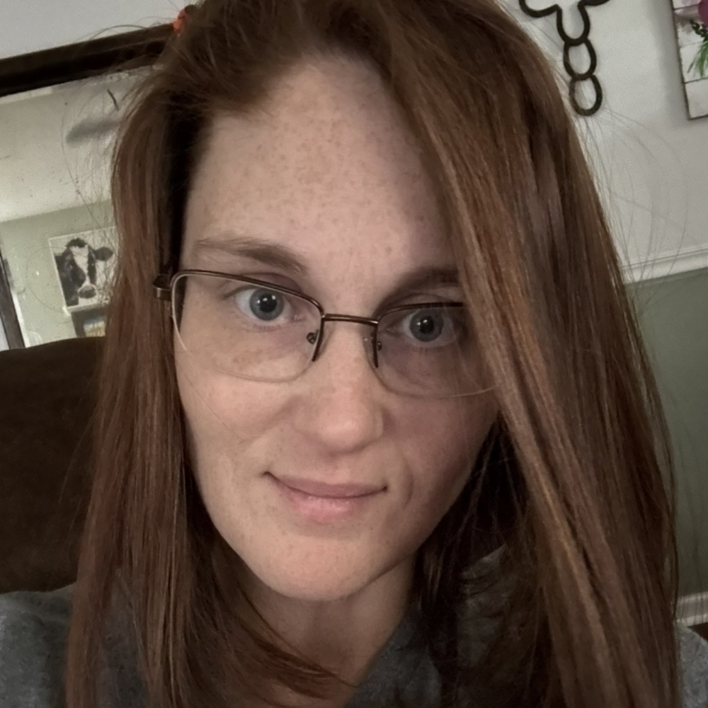 Hailey Thurlkill at Ruff Cuts Grooming Spa in El Dorado, AR