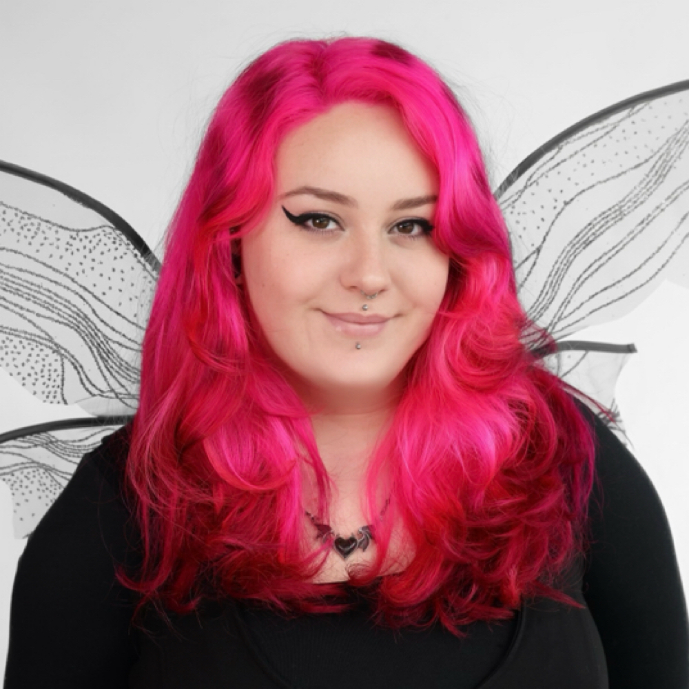 Ariana Reid at Form Hair Studio FL in Fort Lauderdale, FL