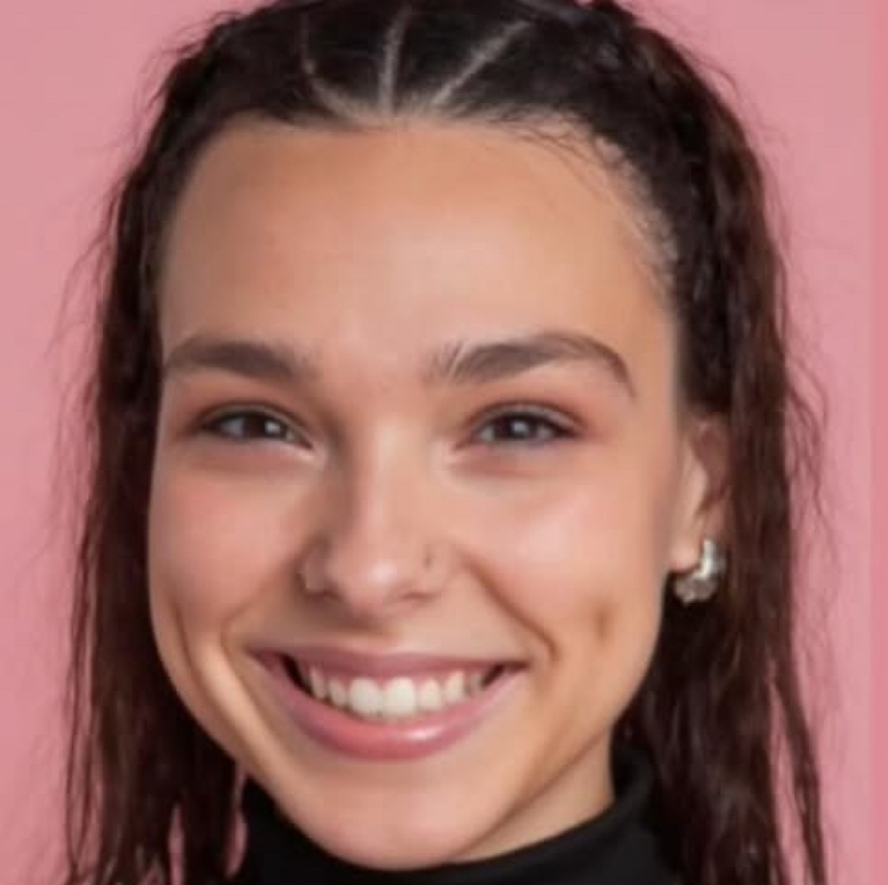 Madi Pearia