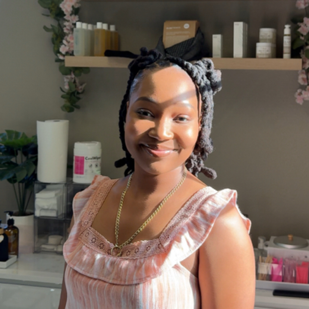 Meri Saldaña at Beauty Bar by Mare in Spring, TX