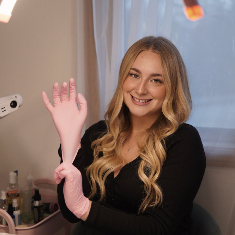 Adrianna Stinchfield at Root 2 Salon & Spa LLC in Wilton, ME