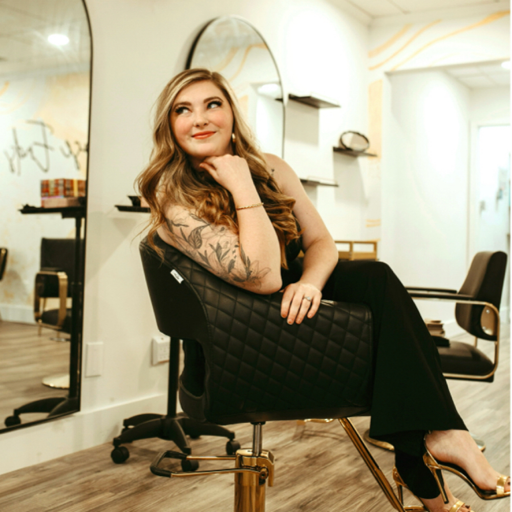 Jerica Baugh at No Loose Ends Spa & Beauty in Somerset, KY
