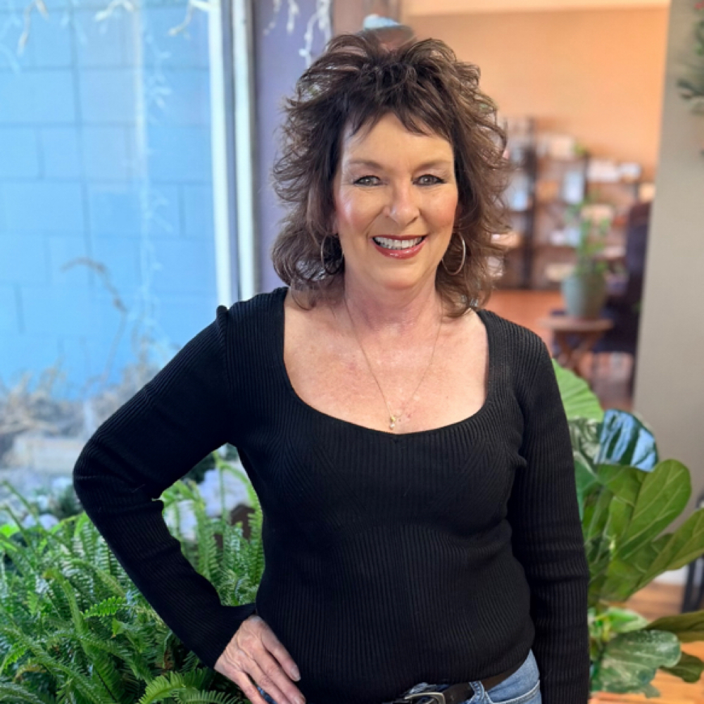 Linda Reed at Visible Changes Salon and Spa in Norfolk, NE