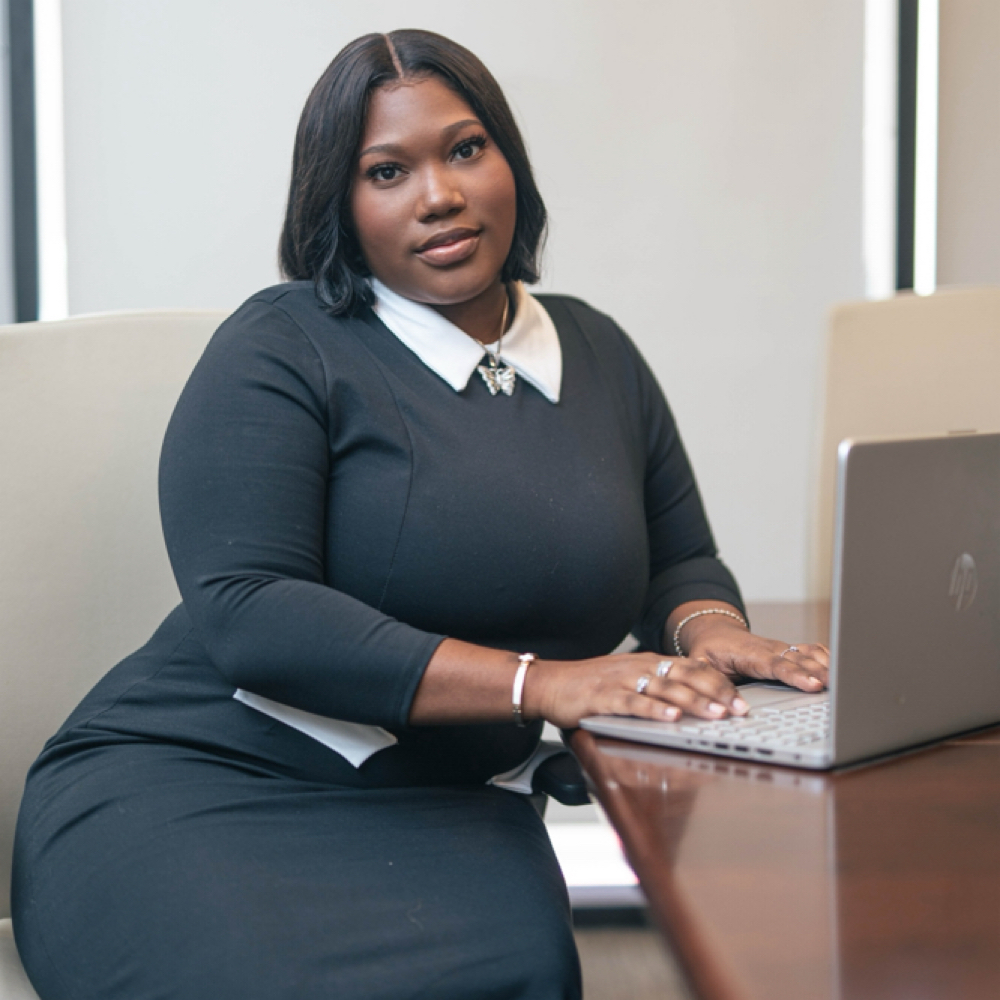 Maurisha Miller at Jackson Unlimited Tax Services in Houston, TX