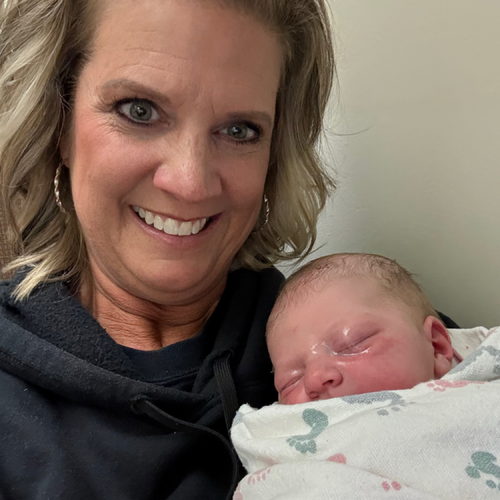 LeAnn Jendersee at Infinity Salon & Spa in Mitchell, SD
