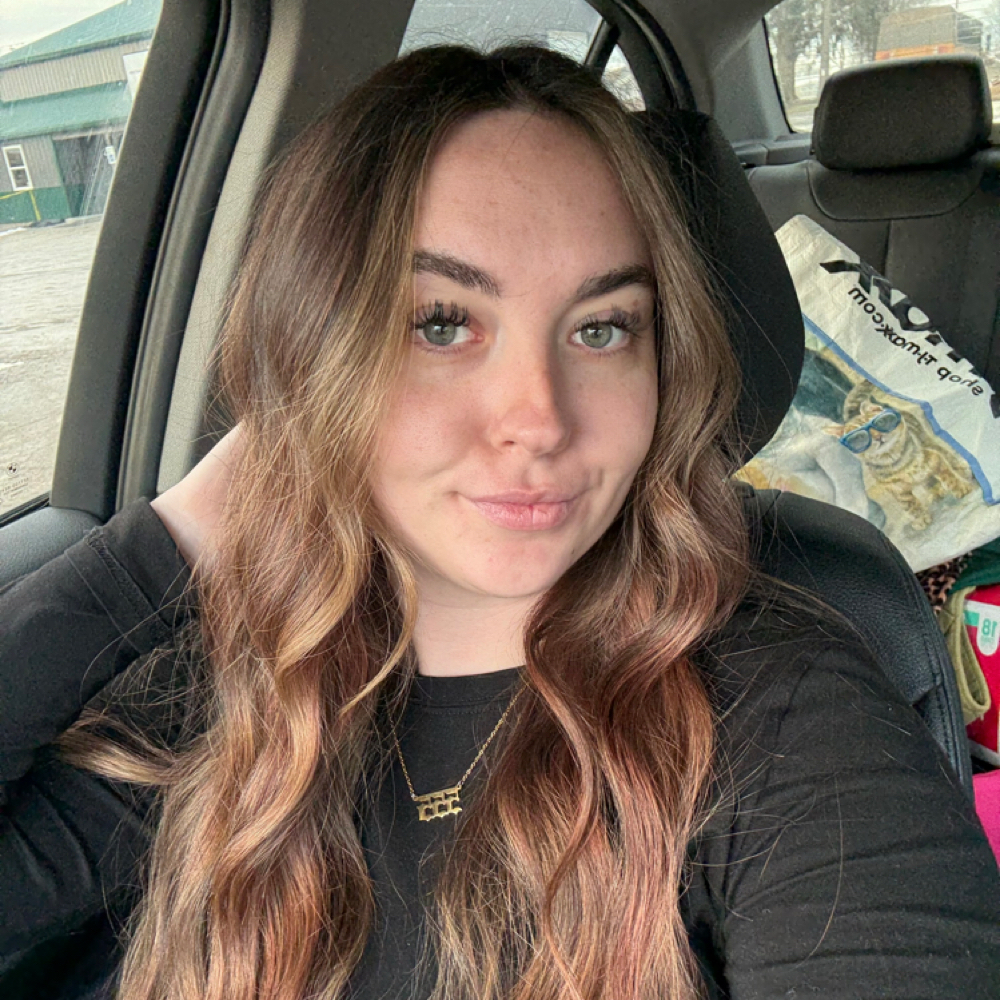 Jaedyn White at The Girls Room in Plainfield, IN