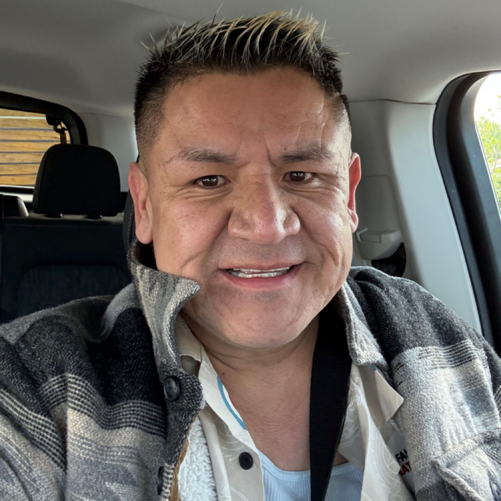 Andrés J