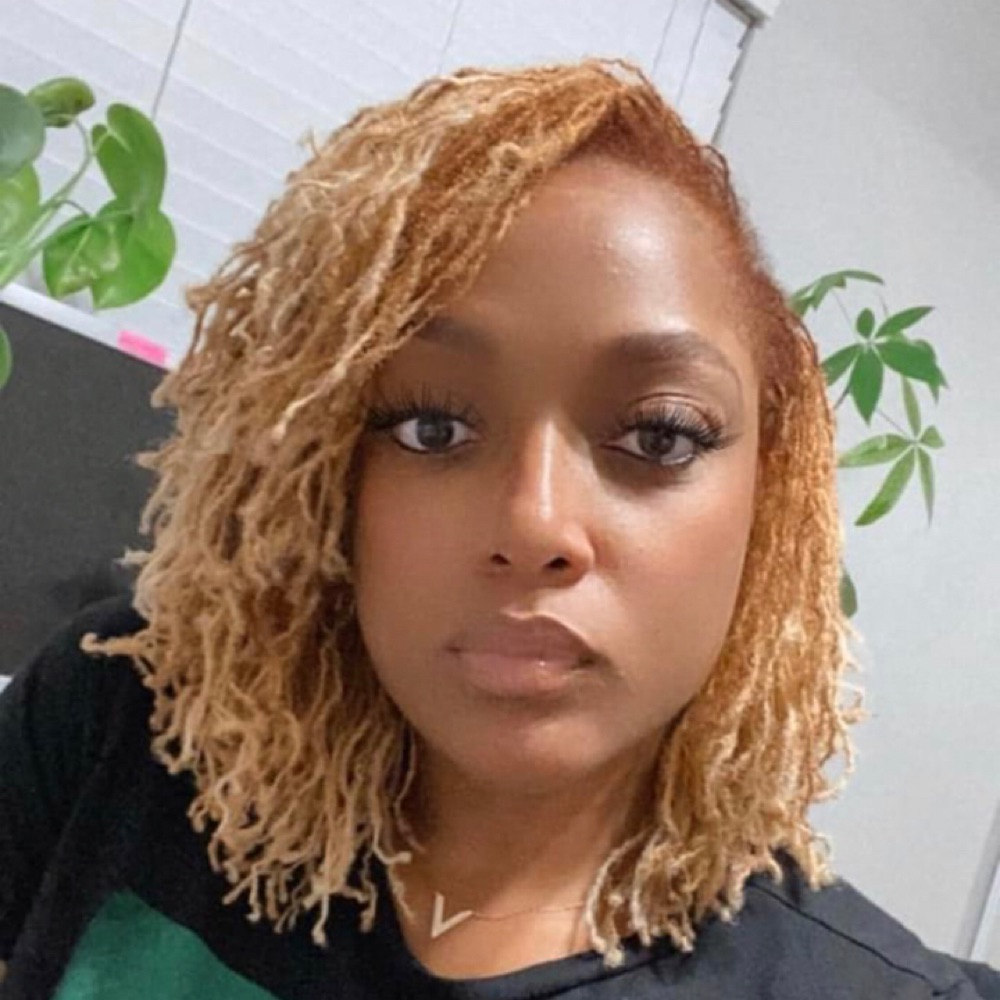 Muni Abubakar INDEPENDENT STYLIST at Naturally You Natural Haircare in Inglewood, CA