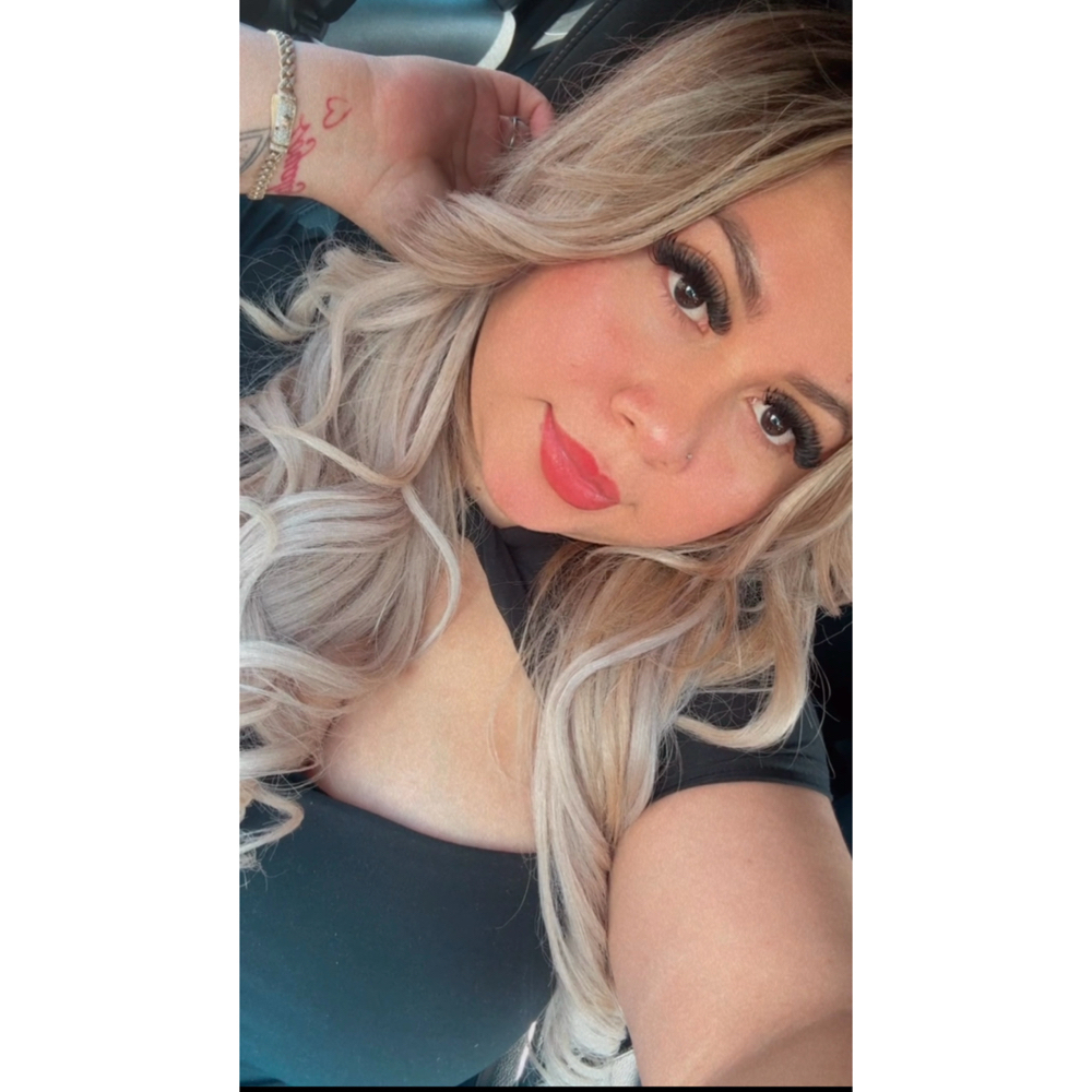 Erika Benitez at Erika  Nails Art in Hyattsville, MD