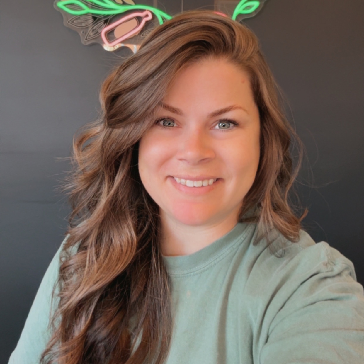 Morgan Grinstead at Small Town Waxing in Hawkinsville, GA