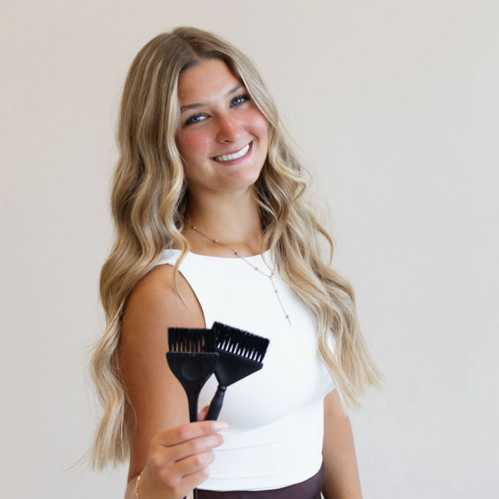 Kailyn Abood at Mod Manes in Shelby Twp, MI