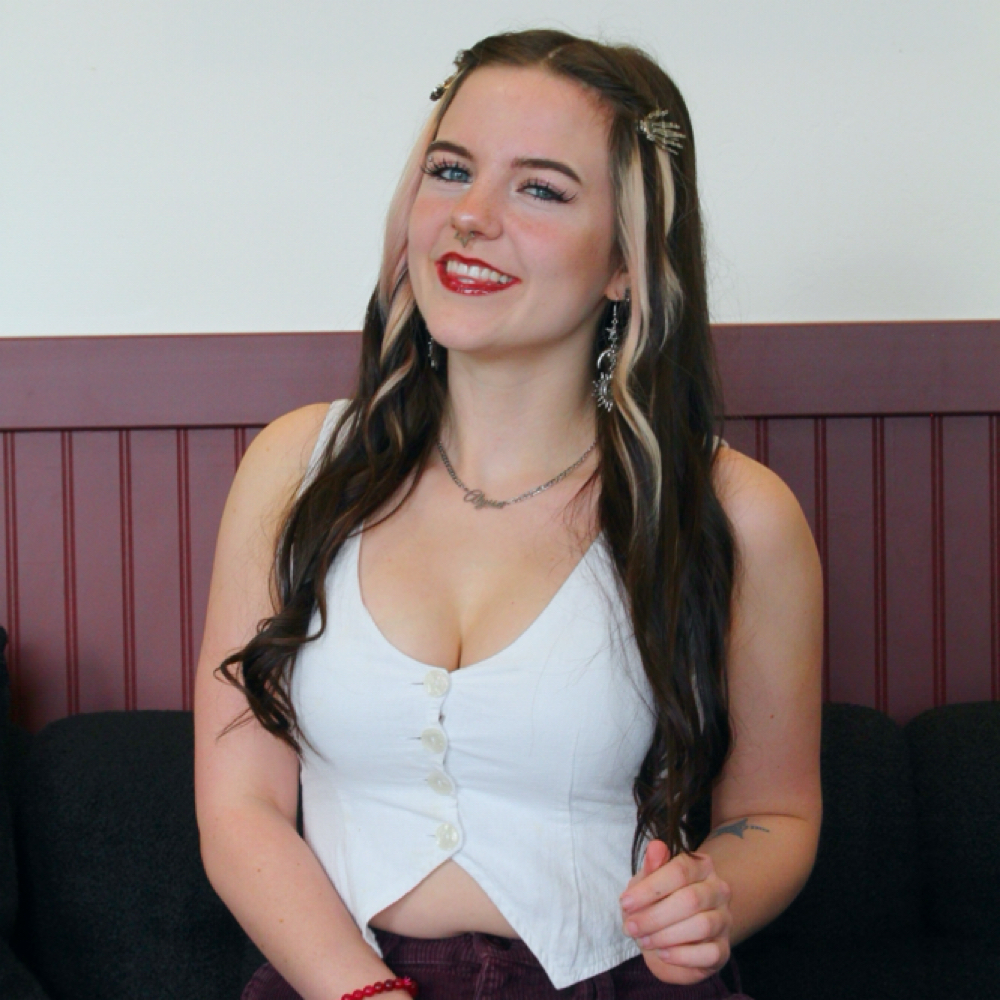 Alyssa Steele at VENUS Salon in Chandler, AZ