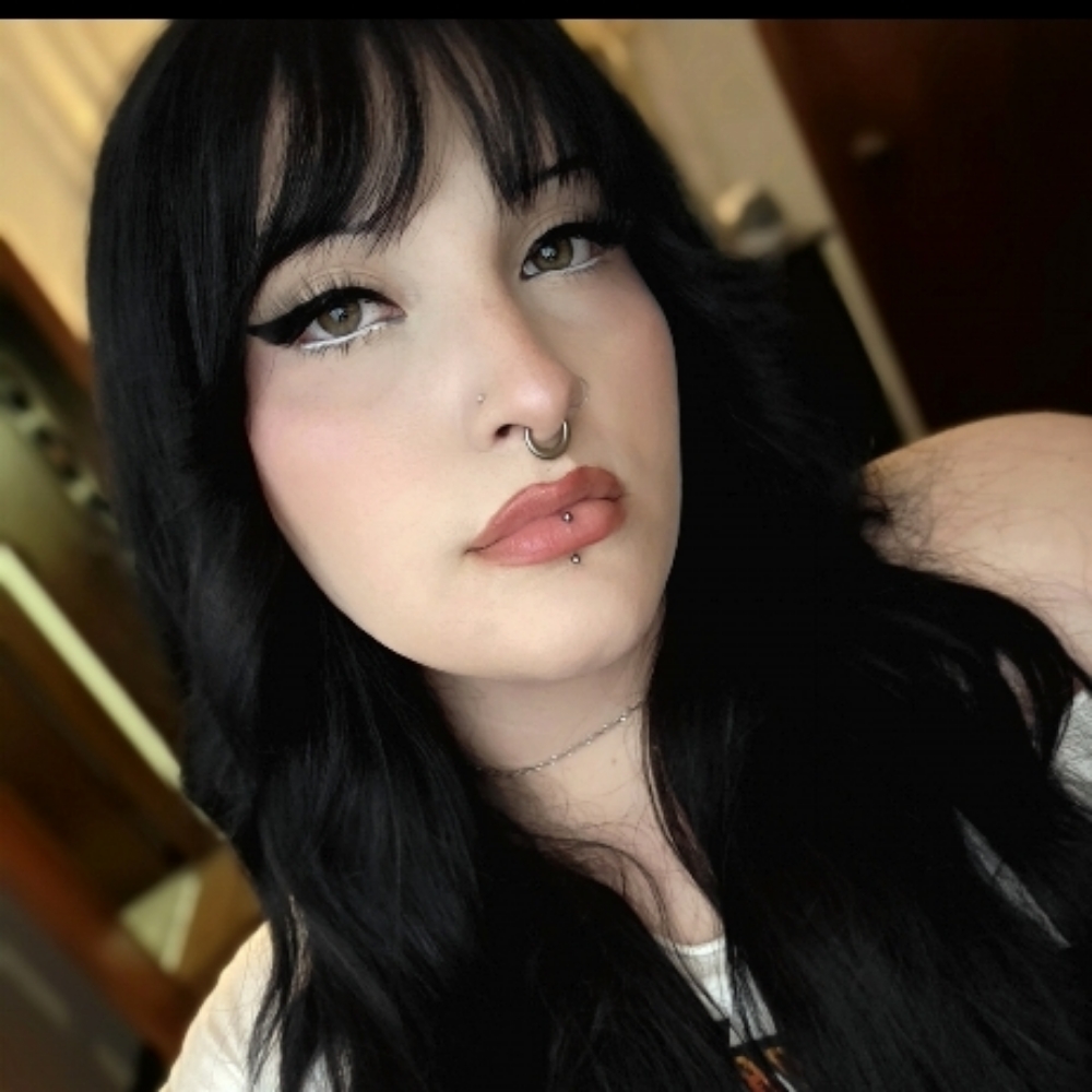 Hannah Rogers at Get Nailed Salon in Oneida, TN