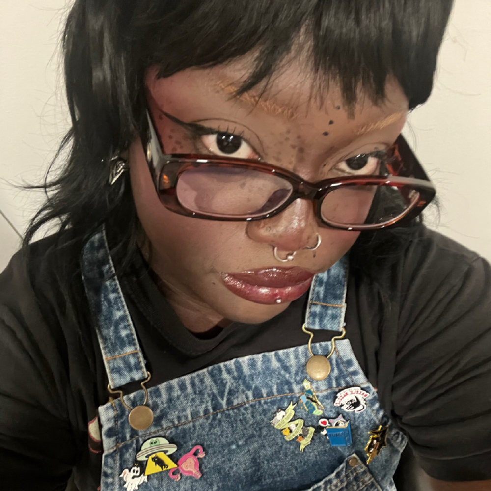 Tee Decius at TeeCutsHair in Tampa, FL
