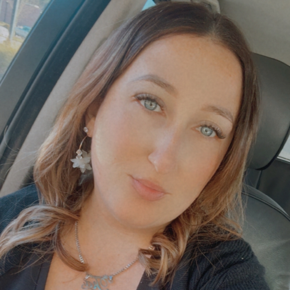 Tia Bennett at Wax’T Studio in Seven Lakes, NC