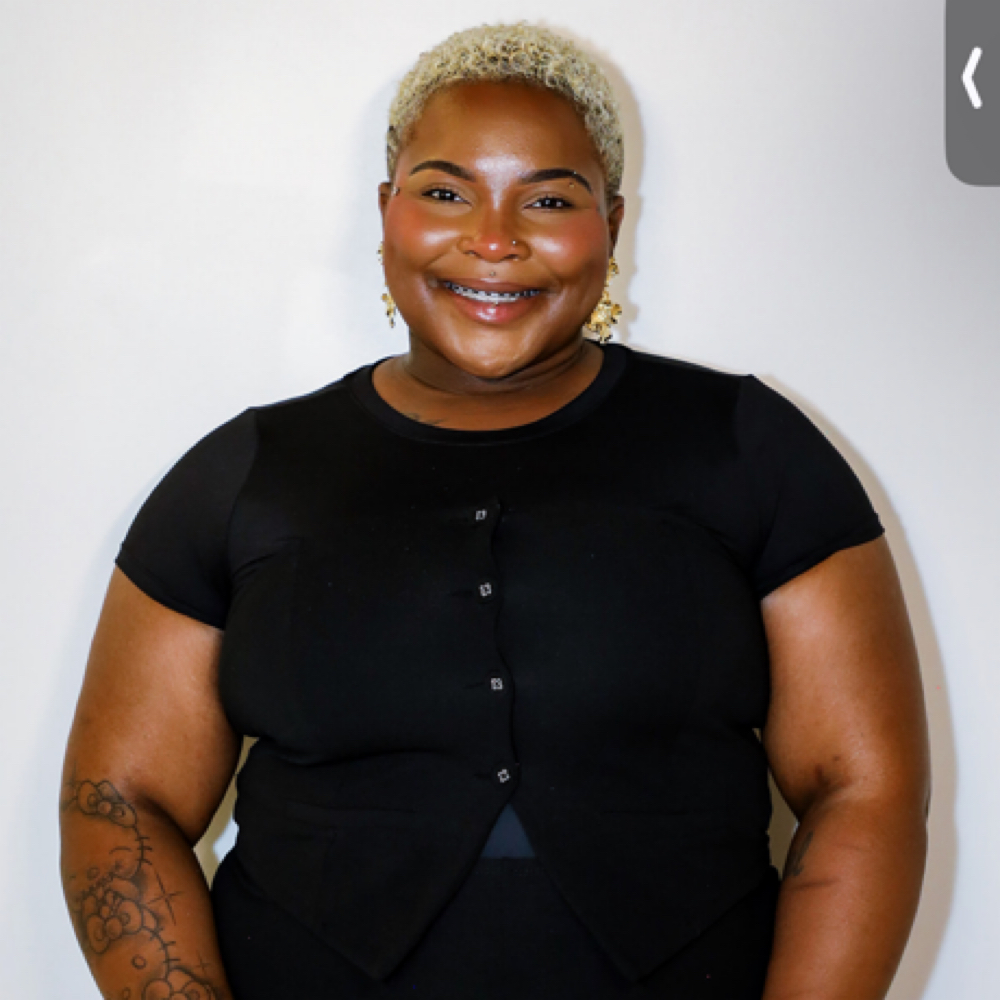 Lyly Mohammed at Foxy Nails Bar West Palm Beach in West Palm Beach, FL