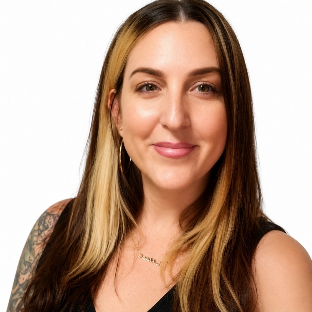 Colleen Turner at Lucky You Beauty Bar in Melbourne, FL