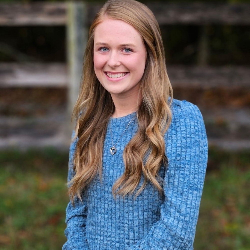 Cheyenne Morris at HairitageSalon+Co in Portland, TN