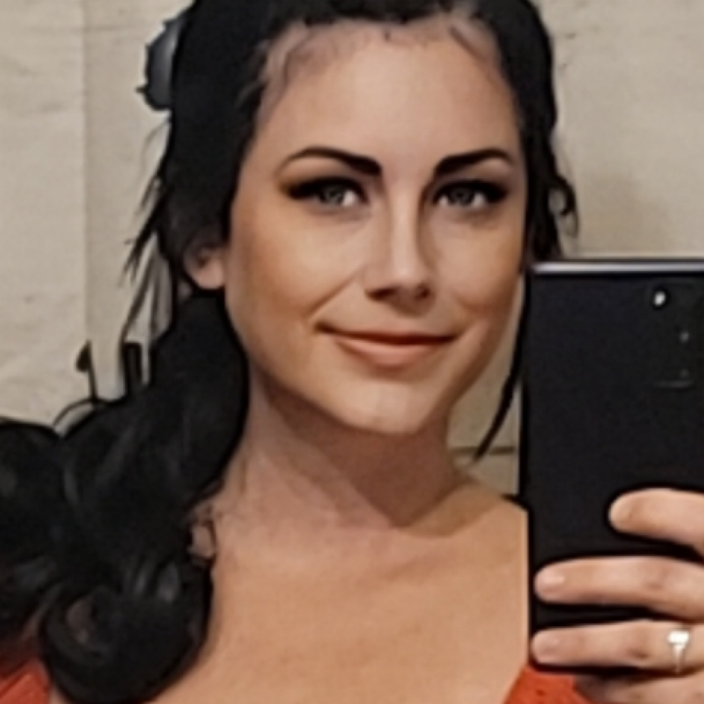Lauren R at MiAvery Massage & Wellness in Lexington, KY