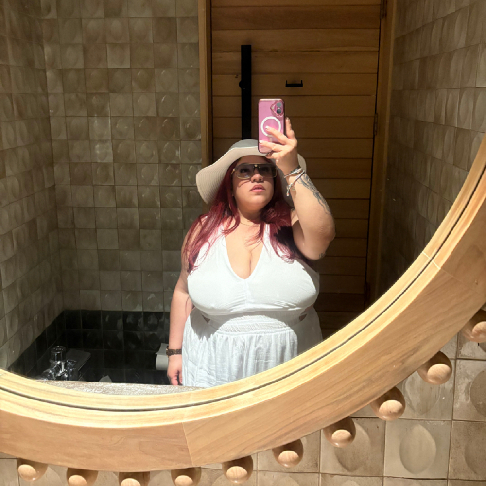 Yesenia Ledesma at Cosecha nails and beauty in Haverhill, MA